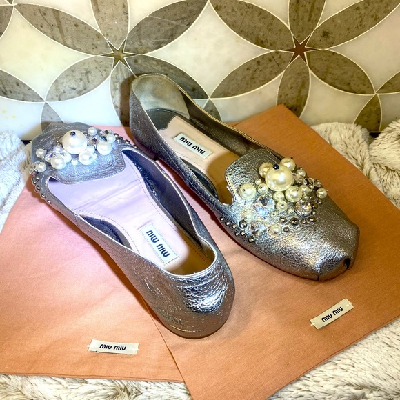 Miu Miu Crystal and Pearl Embellished flat loafers shoes - Picture 9 of 11